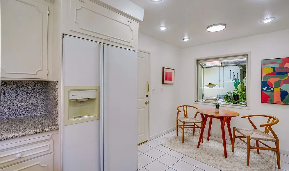 3411 Julian Ave #NA - Photo 2 of 3