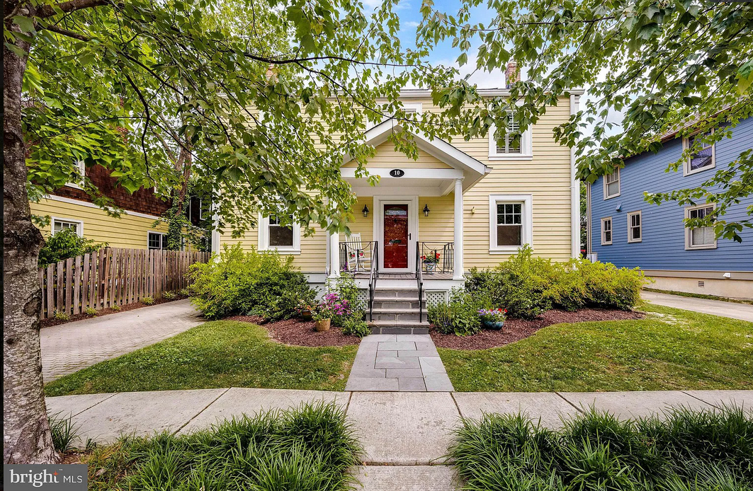 10 E Howell Ave #NA - Photo 3 of 3