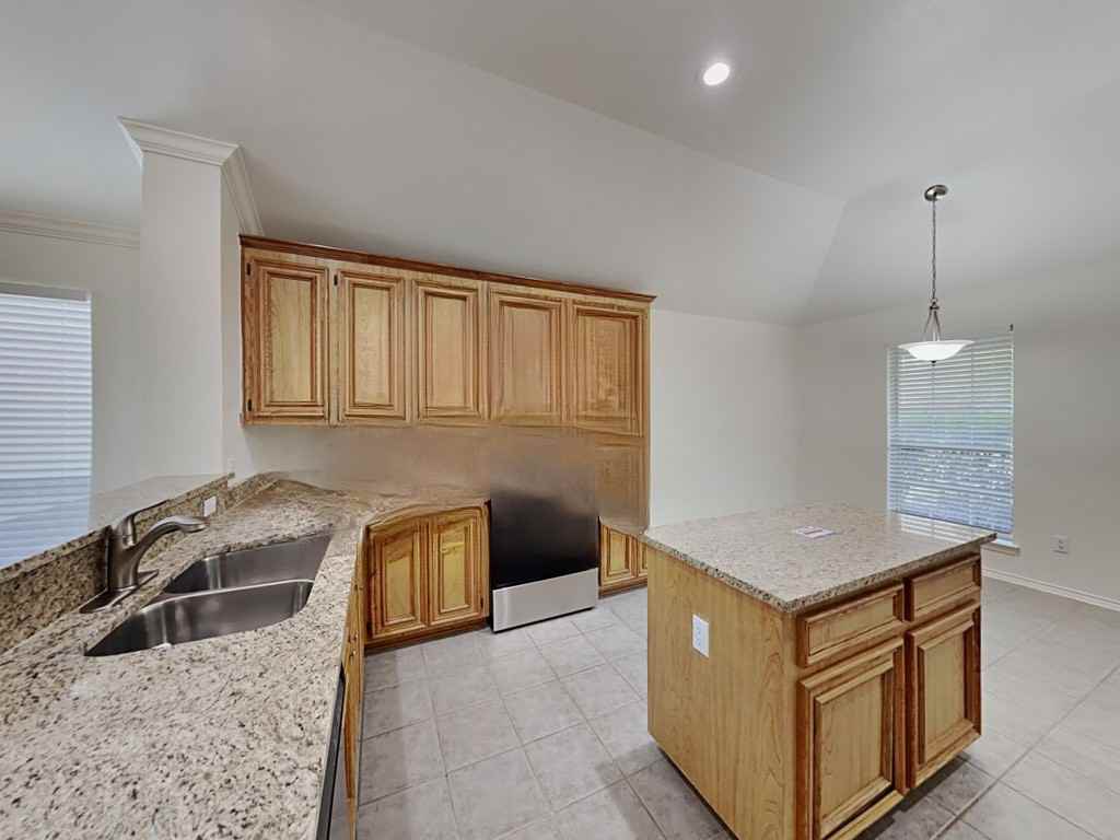 22018 Gold Leaf Trl #NA - Photo 3 of 13