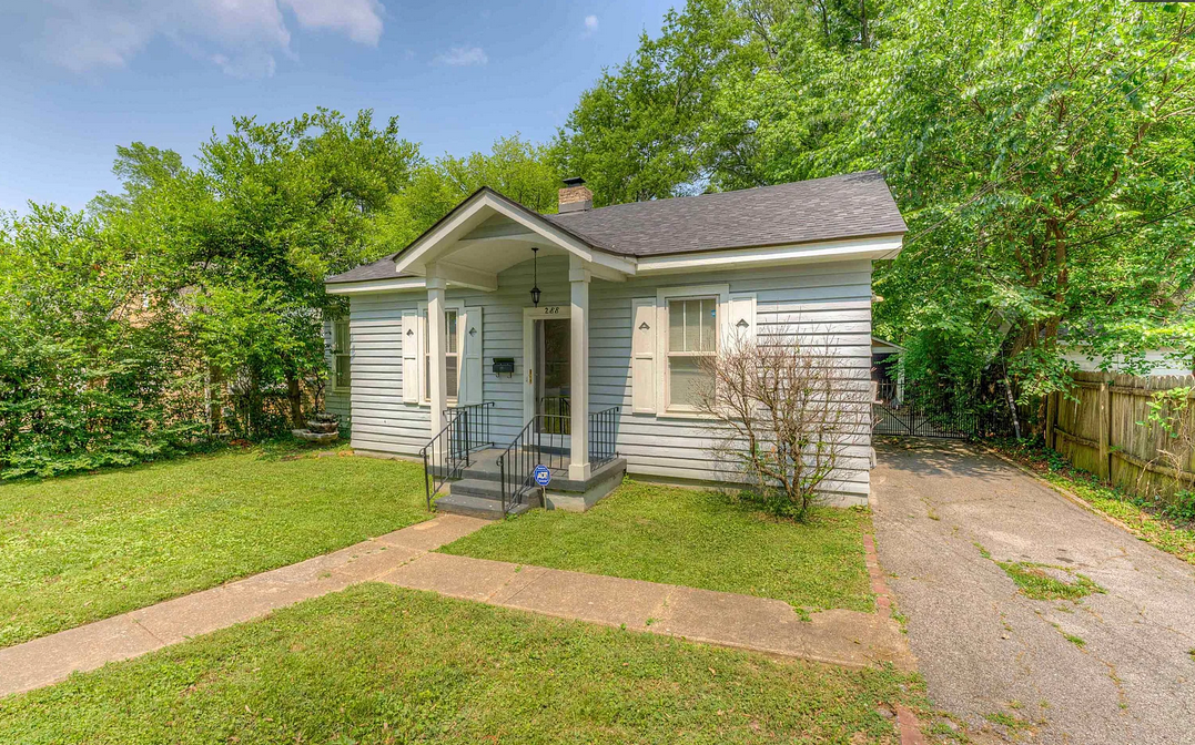288 S Greer St #NA - Photo 3 of 3