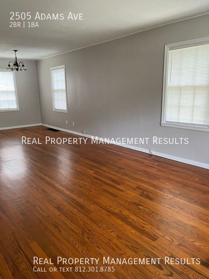 2505 Adams Ave - Photo 2 of 17