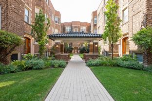 541 W Addison St #3S - Photo 1 of 1