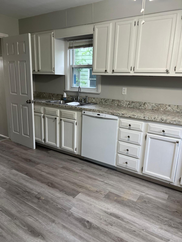 4501 Parkton Dr - Photo 2 of 14