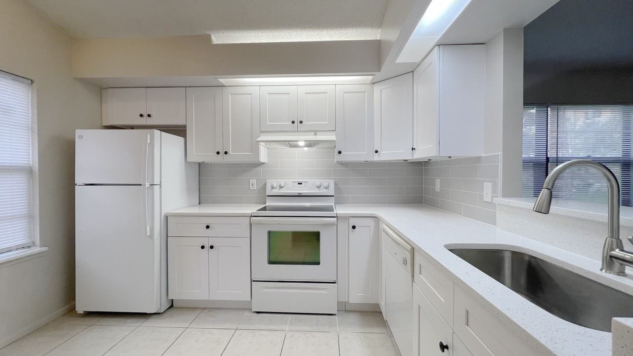 11640 Anjali Ct #1 - Photo 2 of 10
