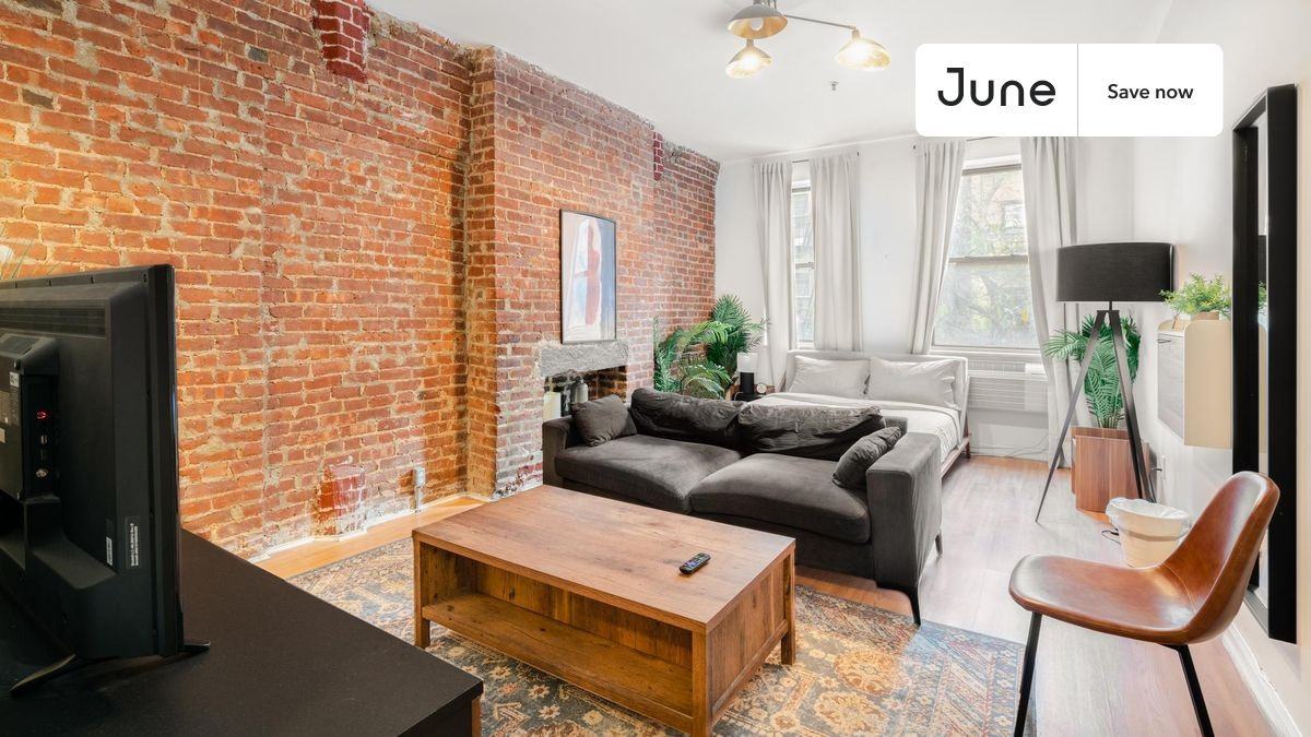 418 W 49th St #2D - Photo 7 of 18