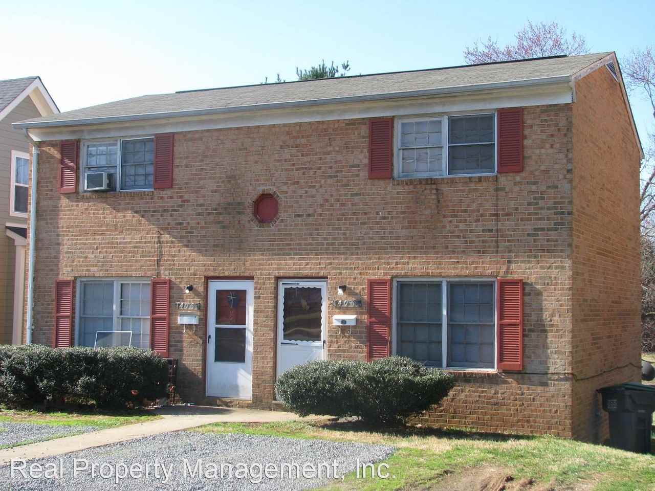 1406 Chesapeake St Apartments in Woolen Mills, Charlottesville, VA