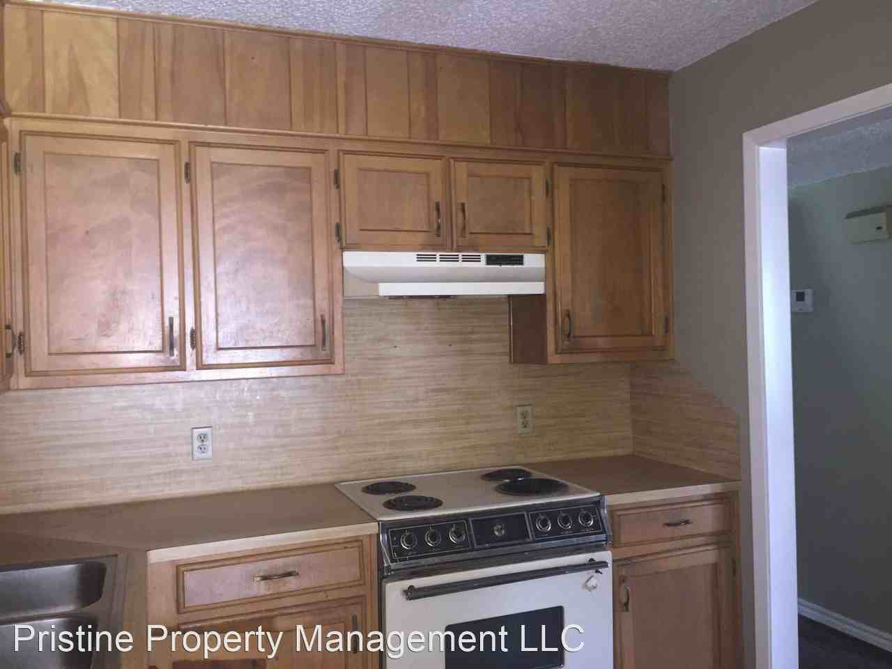 304 Taylor St - Photo 3 of 8