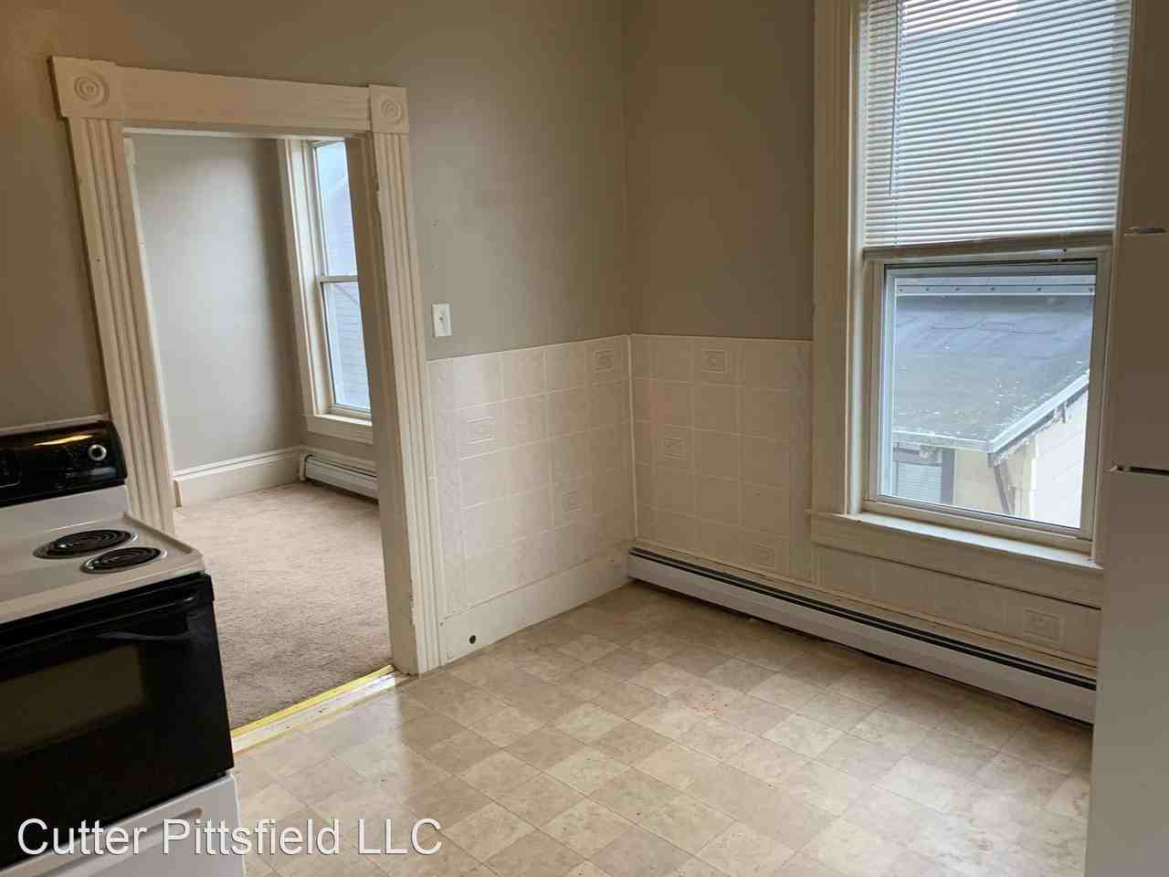 32 Main Street - Photo 2 of 21