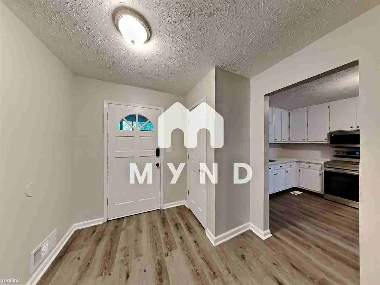 110 Lakeview Dr - Photo 2 of 20