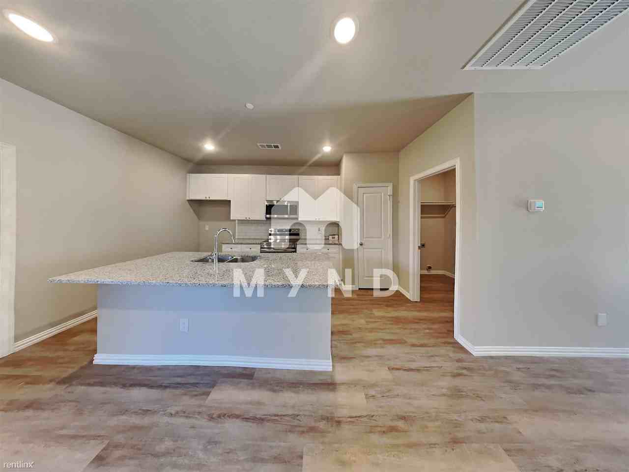 432 Willow Xing E - Photo 3 of 27