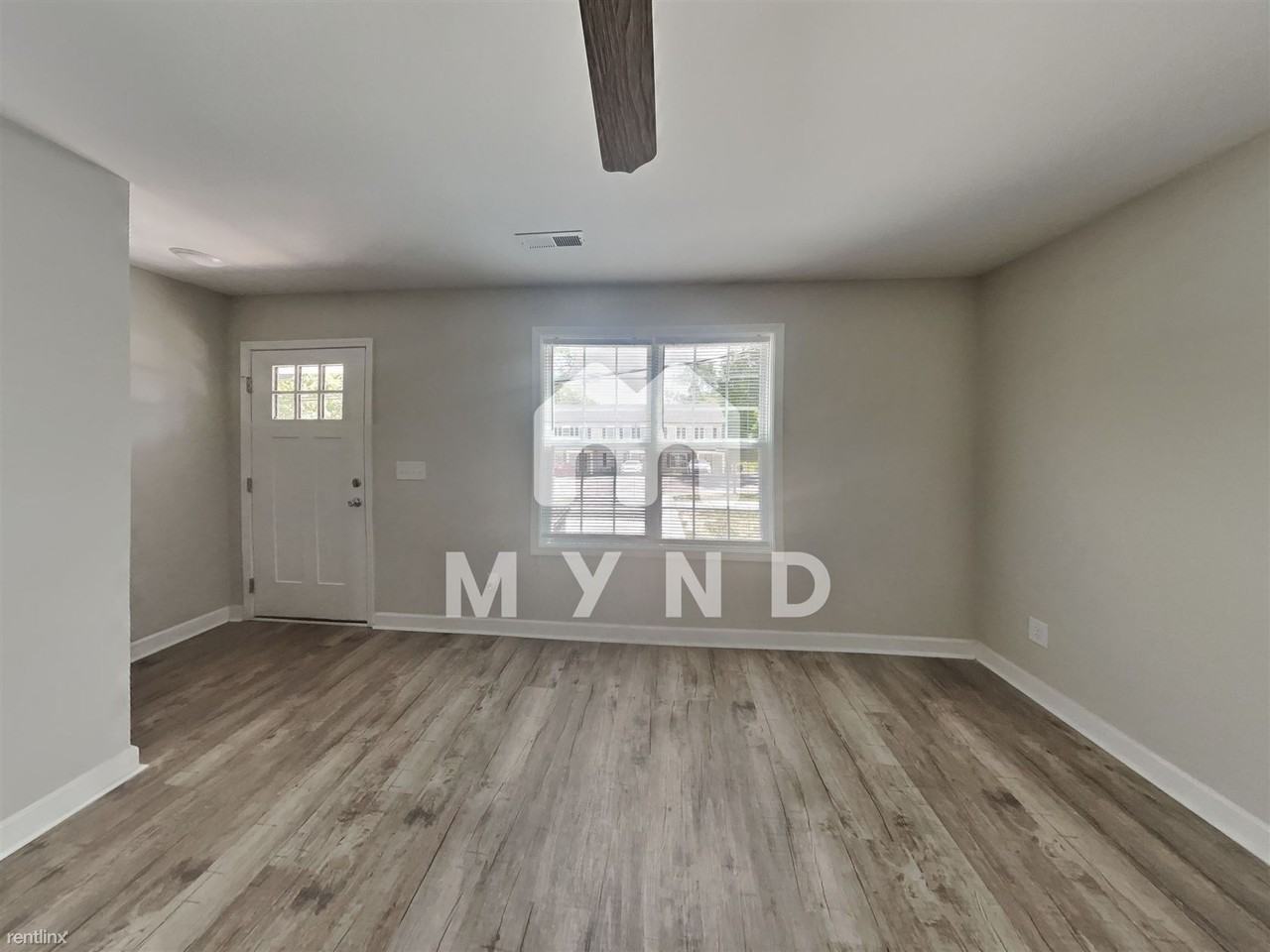 200 Young Ave Sw - Photo 3 of 19