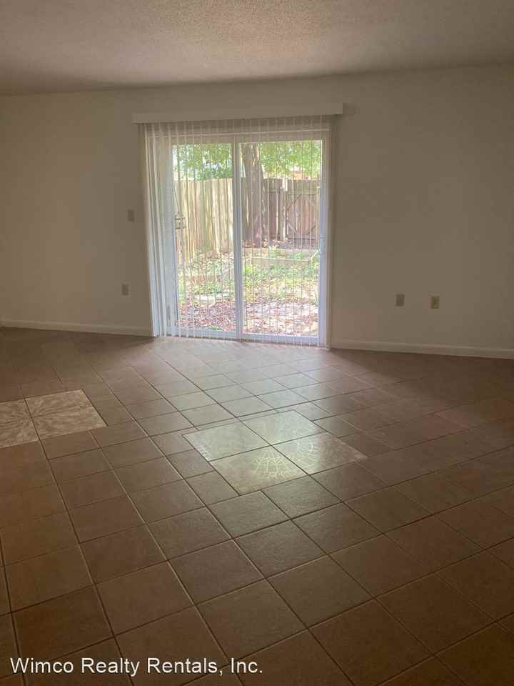 122 Opp Blvd Ne - Photo 2 of 9