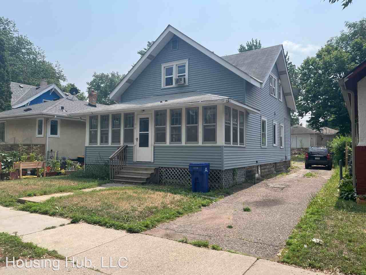 98 Geranium Ave W Apartments in South of Maryland, St. Paul, MN 55117