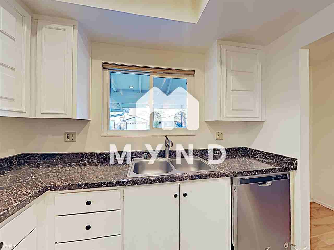3656 Darwin Dr - Photo 2 of 16