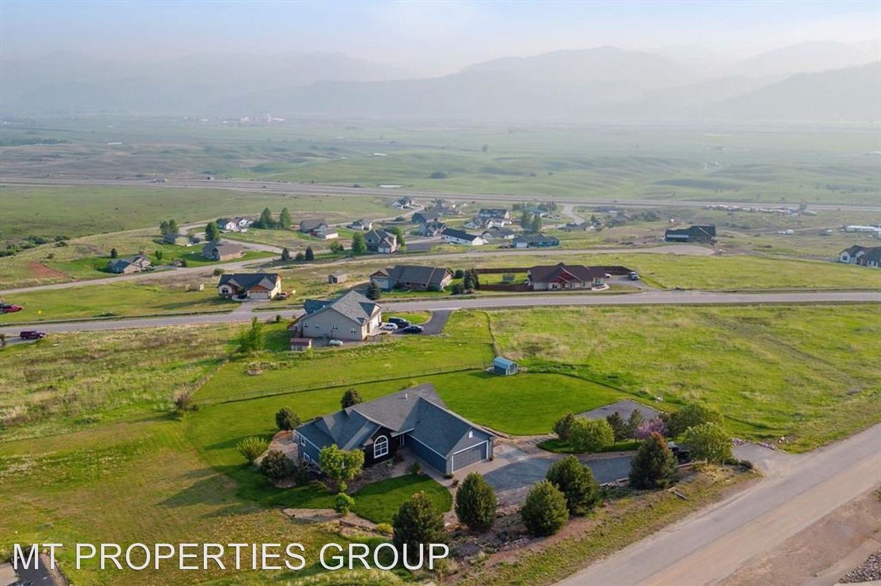 13320 Bunchgrass Ln - Photo 2 of 34