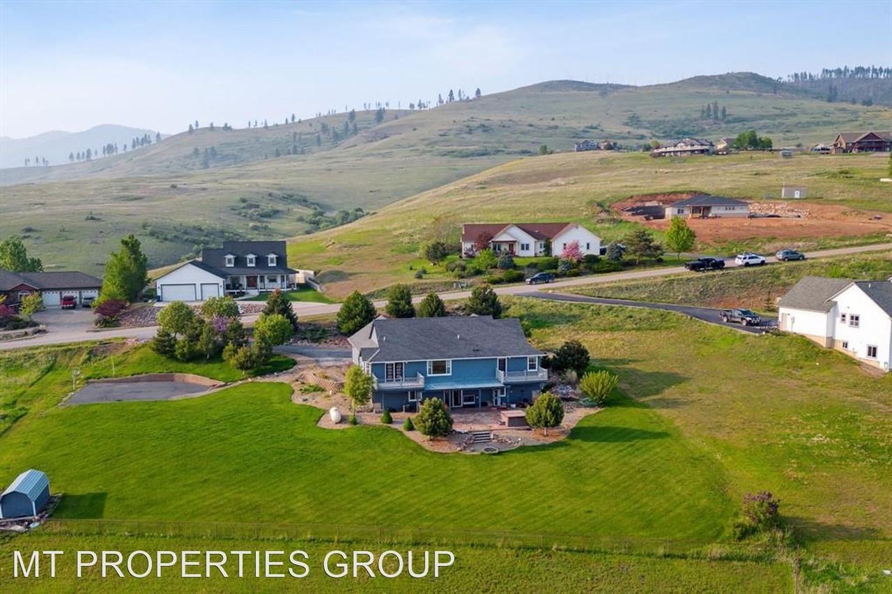 13320 Bunchgrass Ln - Photo 3 of 34