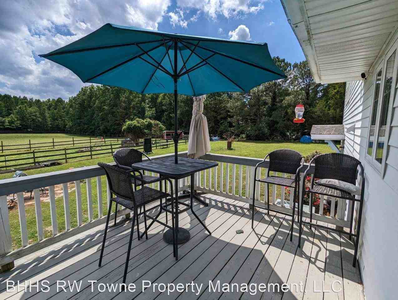 2614 Wright Rd - Photo 3 of 40