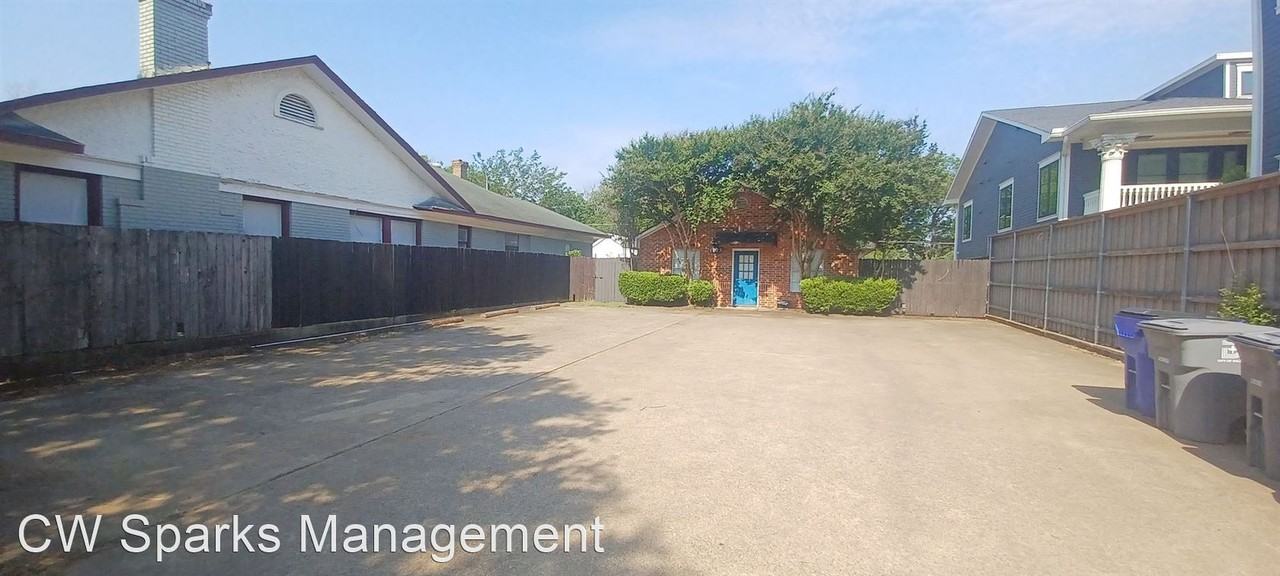 1015 N Bishop Ave - Photo 2 of 24