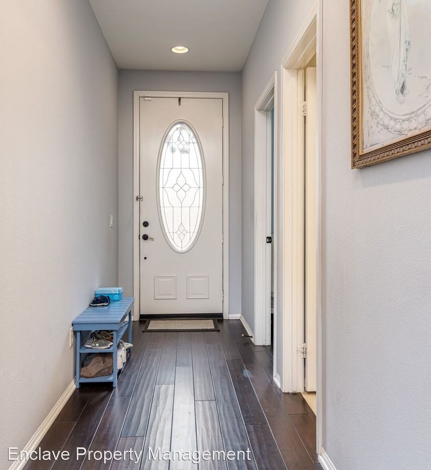 13459 Freedom Way - Photo 2 of 21