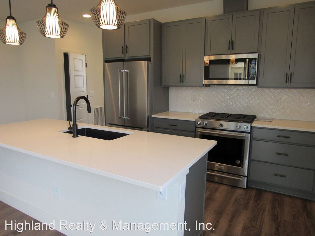 2711 W 167th Pl - Photo 3 of 25