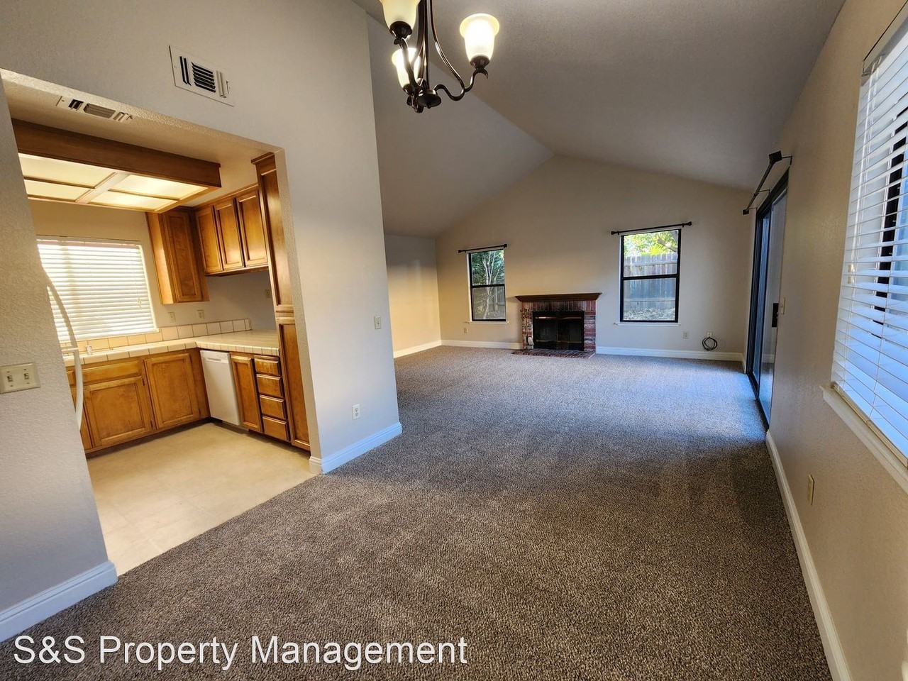 631 Hanisch Dr - Photo 2 of 14