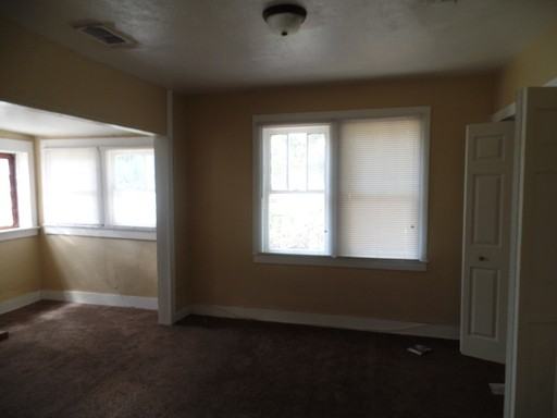 1549 Louisiana St - Photo 2 of 5