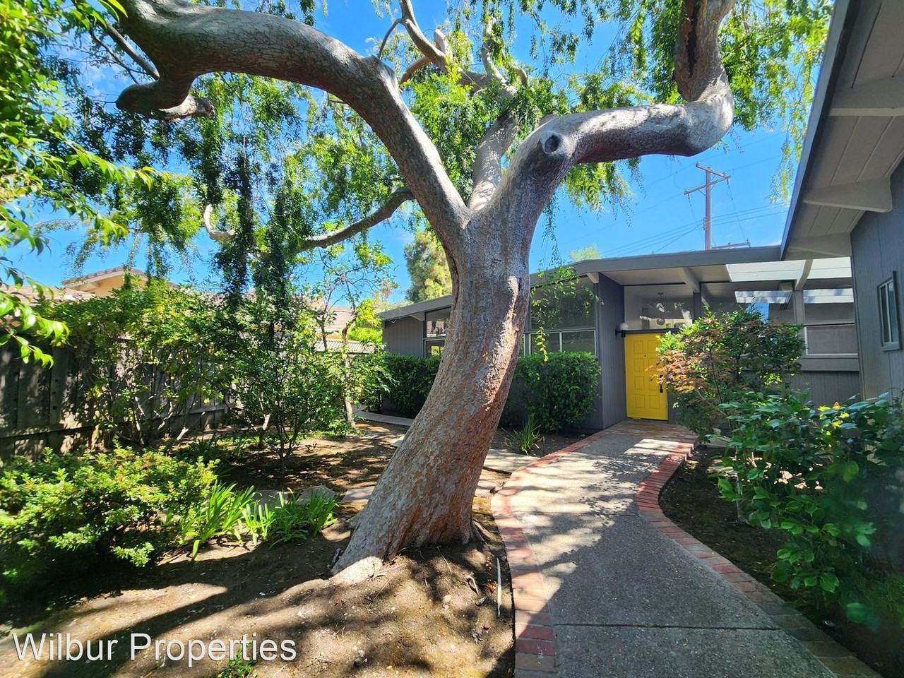 3990 Duncan Pl - Photo 3 of 33