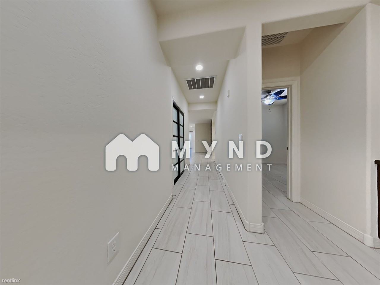 10165 W Los Gatos Dr - Photo 3 of 32