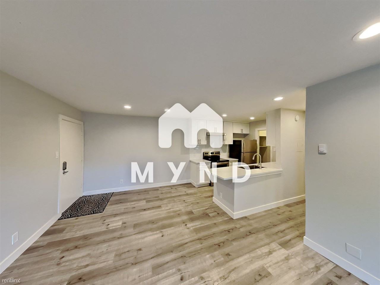 201 Boardwalk Ave #C - Photo 2 of 20
