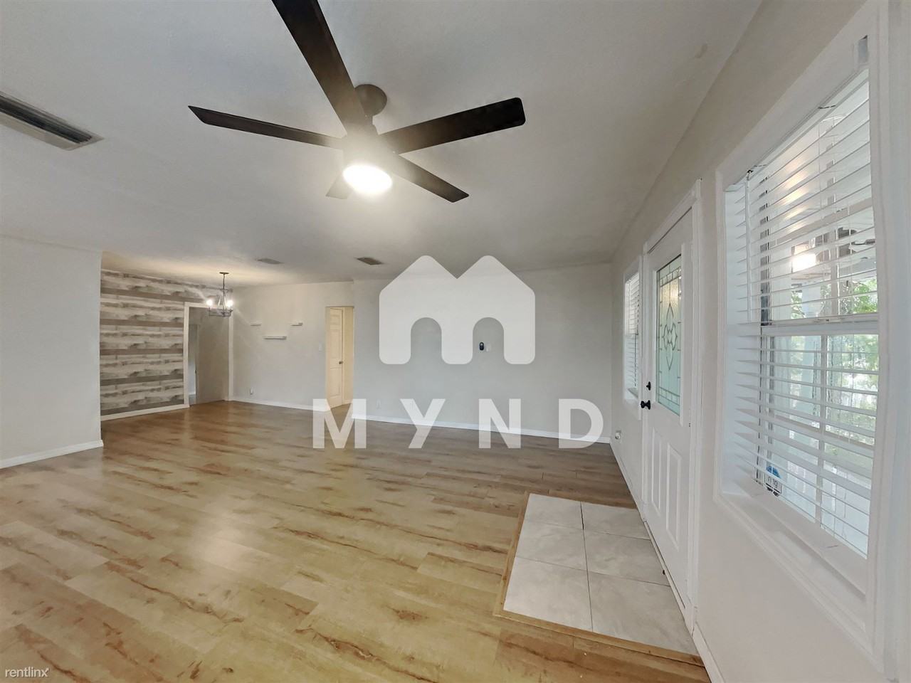 2030 12th St N - Photo 3 of 19