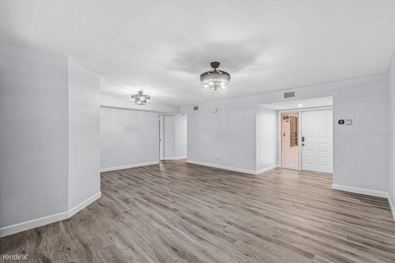 17308 Boca Club Blvd #1104 - Photo 2 of 21