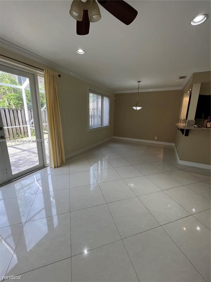 3540 Morningside Pl #3540 - Photo 3 of 31