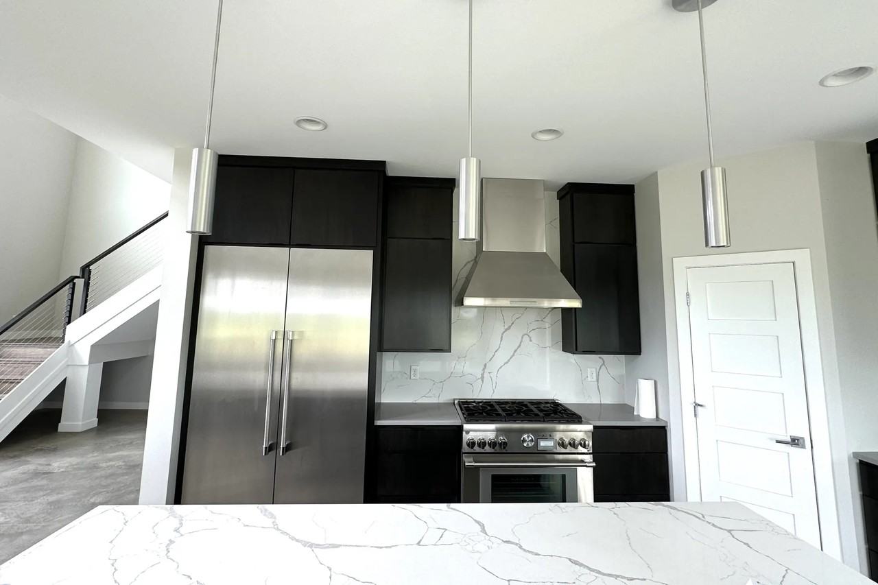 5451 159th Ave Se - Photo 3 of 19