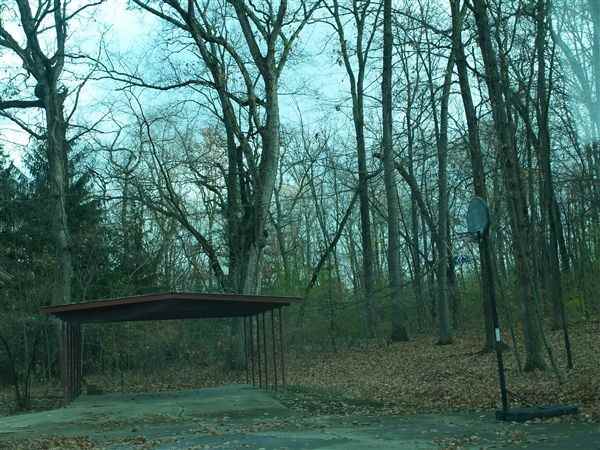 6123 Brooklyn Rd - Photo 2 of 8