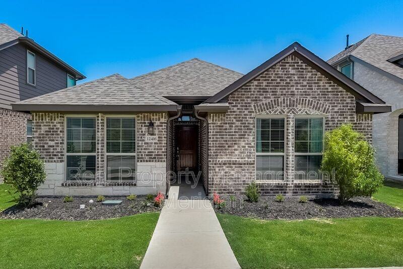 12416 Iveson Dr - Photo 2 of 25