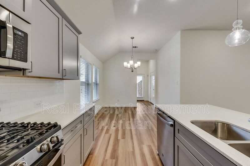 12416 Iveson Dr - Photo 7 of 25