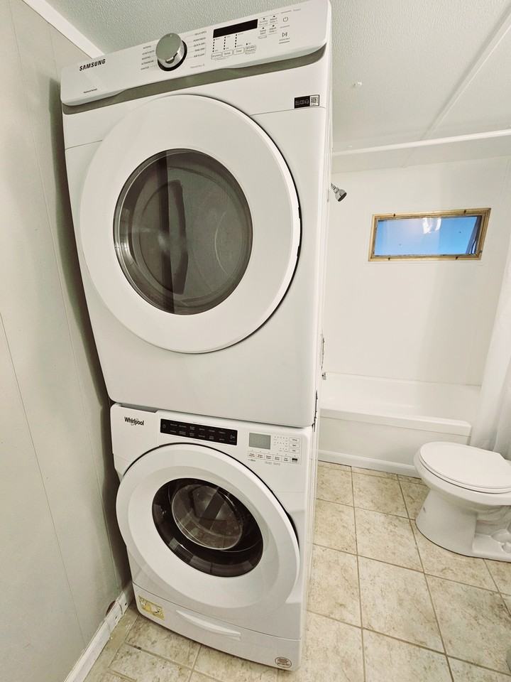 2375 E Main St - Photo 5 of 12