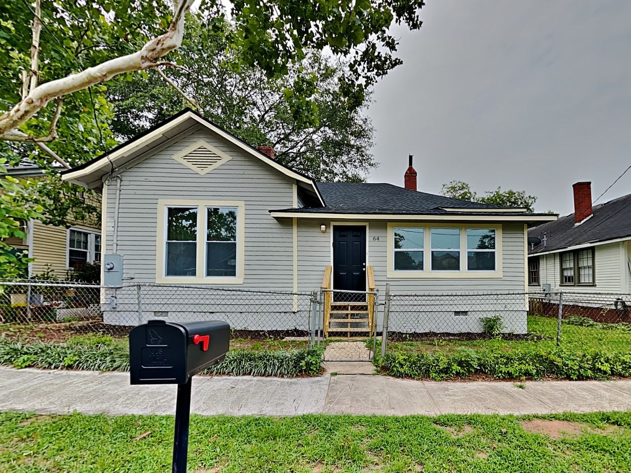 64 Poplar St - Photo 2 of 19