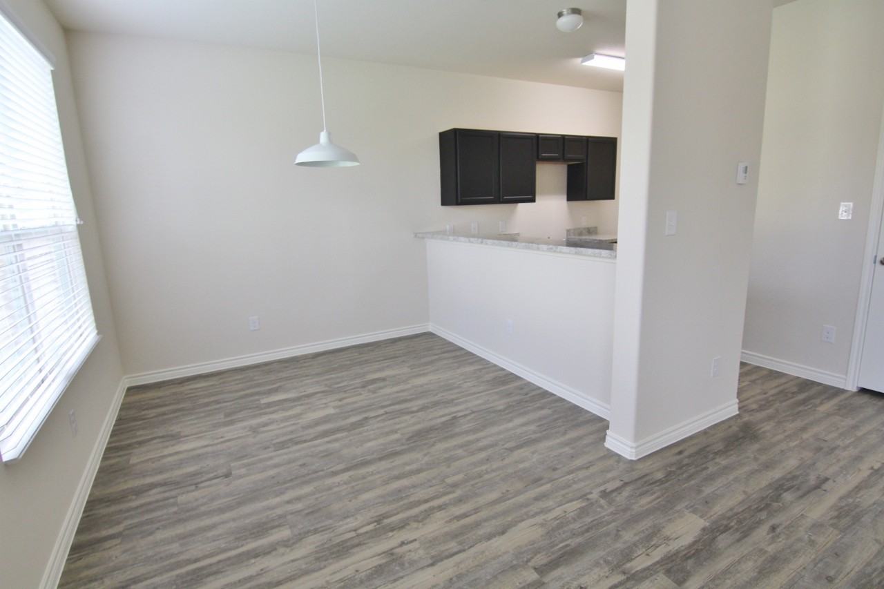 9942 Chilmark Way - Photo 3 of 10