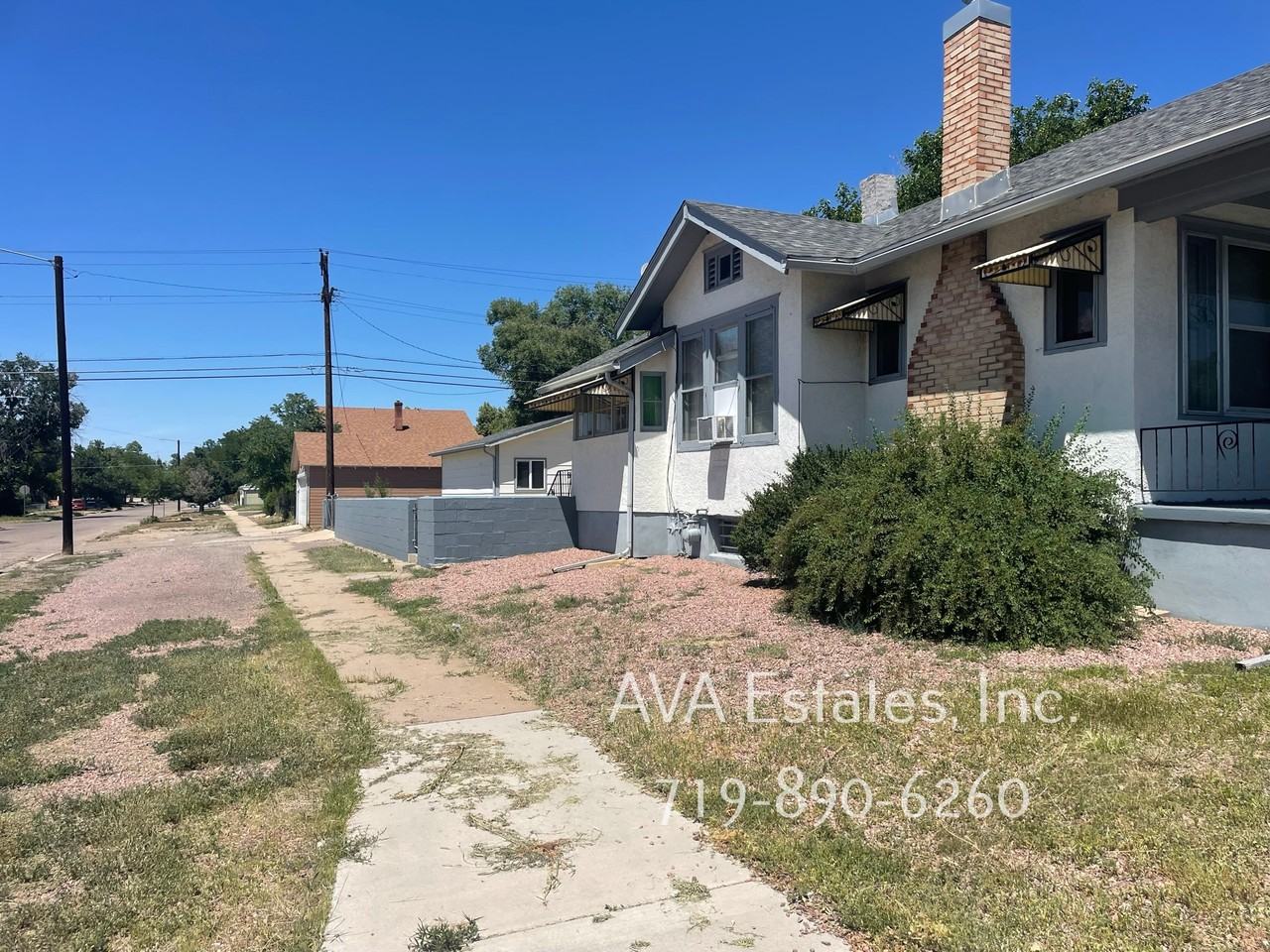 1201 E 4th St - Photo 3 of 23