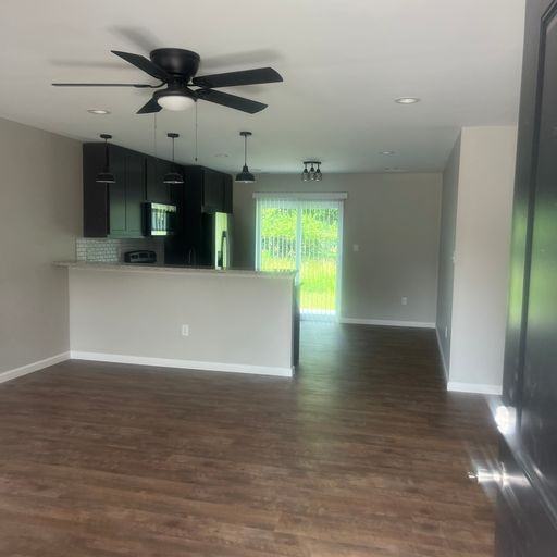 909 Boulder Creek Est - Photo 2 of 23