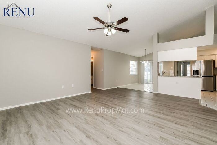7317 Box Elder Dr - Photo 3 of 17
