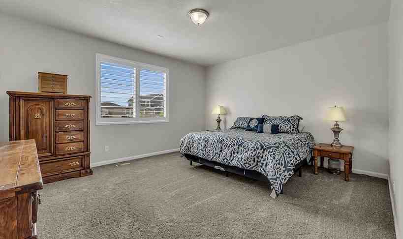 4621 W Pronghorn Ln #NA - Photo 3 of 3