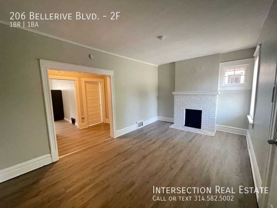 206 Bellerive Blvd #2F - Photo 3 of 15