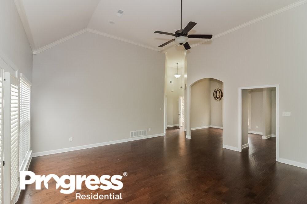 5112 Delaney Valley Ln - Photo 3 of 21