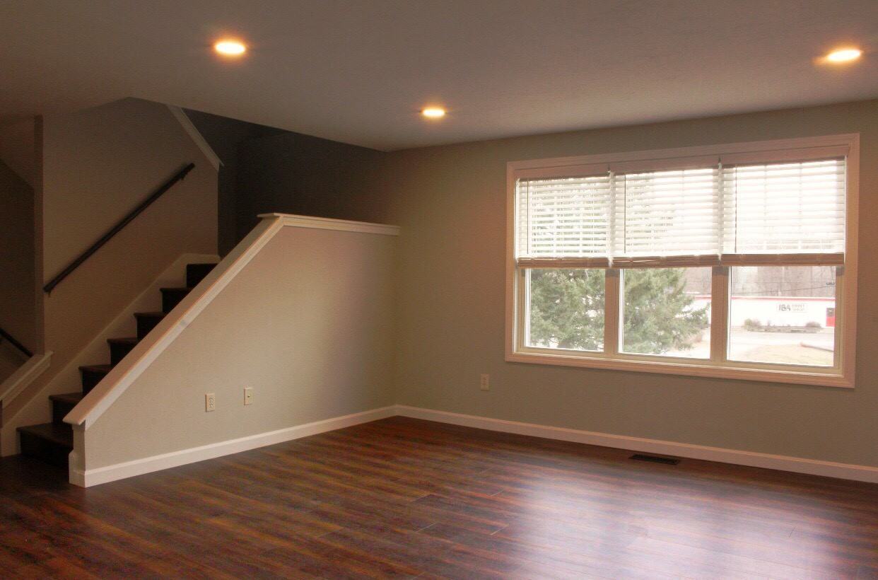 22 River St #2 - Photo 3 of 8