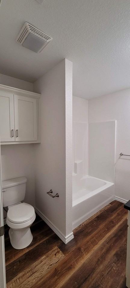 3002 W 22nd St #NA - Photo 3 of 5