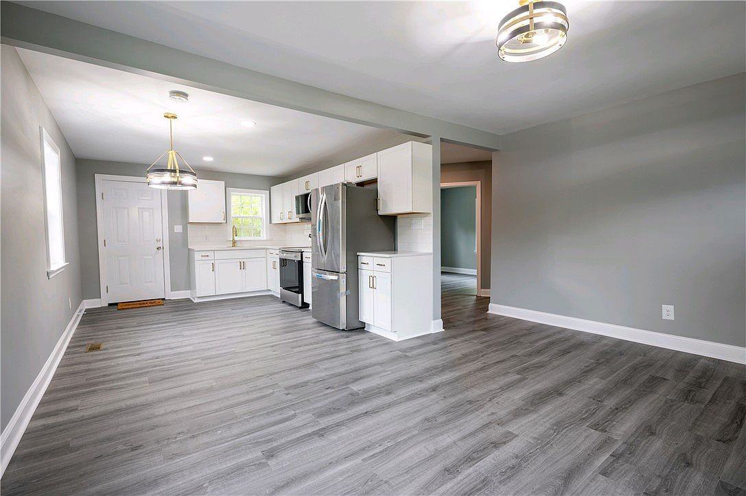 1812 Harris Dr #NA - Photo 3 of 5