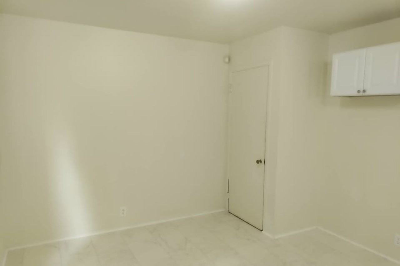 6142 Penwood Rd #6142 - Photo 4 of 11