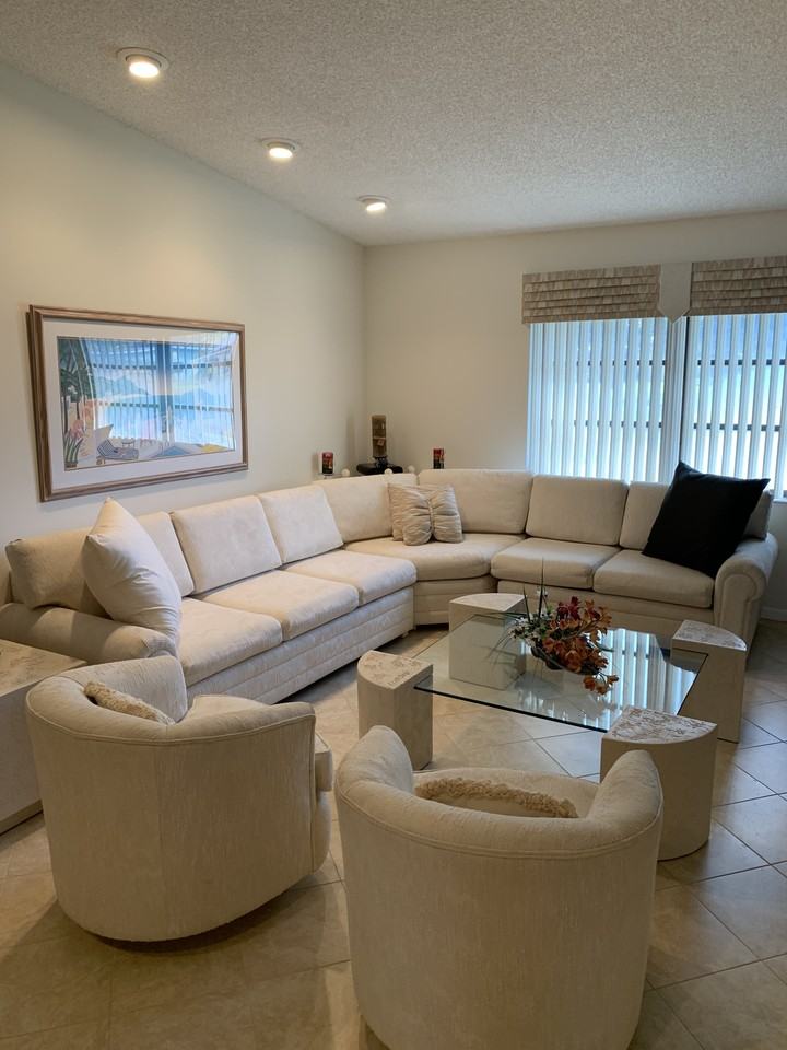 6128 Kings Gate Cir - Photo 2 of 18